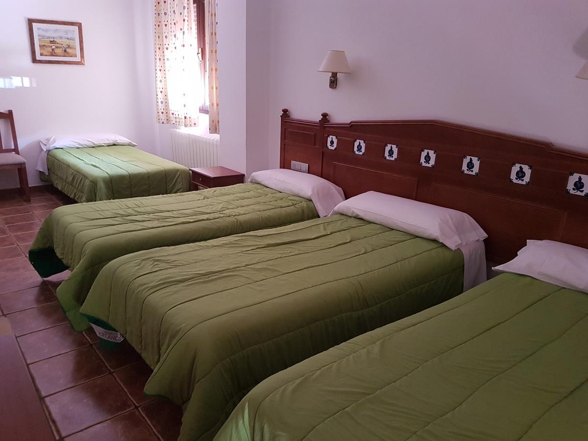 Hospederia Los Cahorros Monachil Bagian luar foto